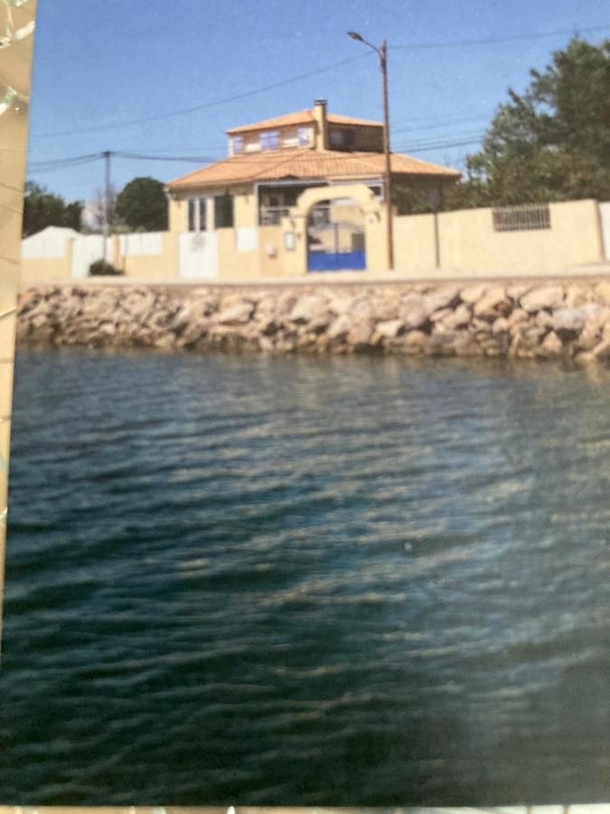 Le Robinson Bed & Breakfast Marseillan  Eksteriør bilde