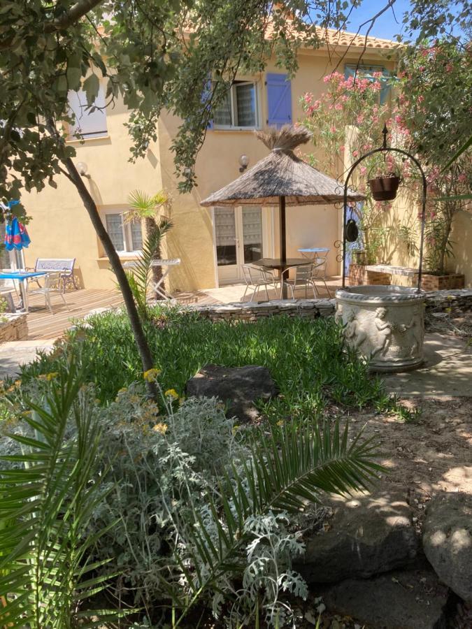 Le Robinson Bed & Breakfast Marseillan  Eksteriør bilde