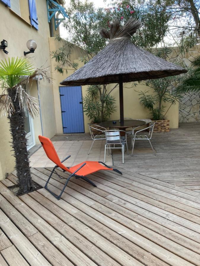 Le Robinson Bed & Breakfast Marseillan  Eksteriør bilde